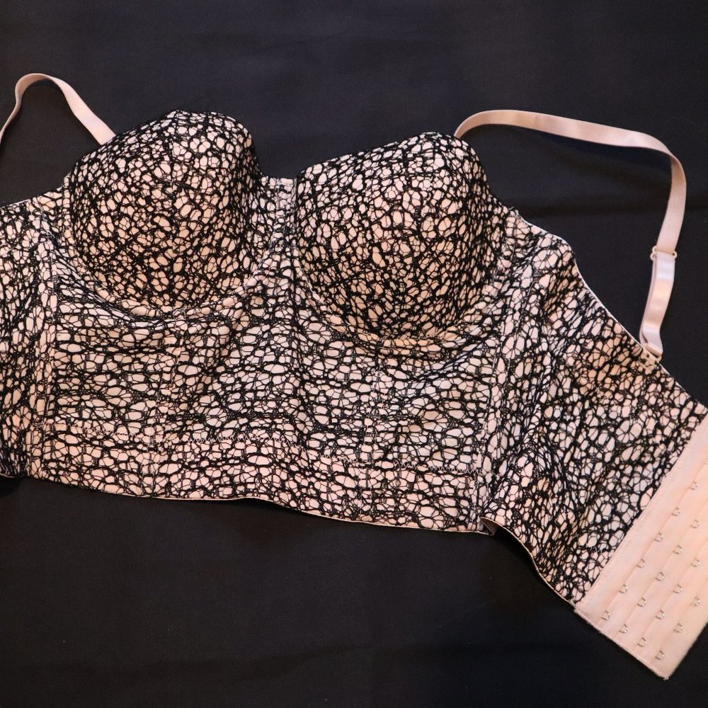 Cream and Black Bralette Bra Textured Lace Party Top Size Small